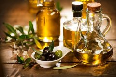 橄榄油多方面保护心血管系统功效好