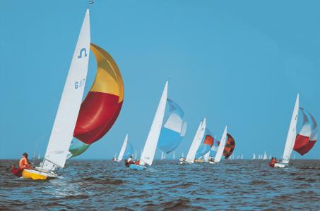 帆船体育运动的介绍